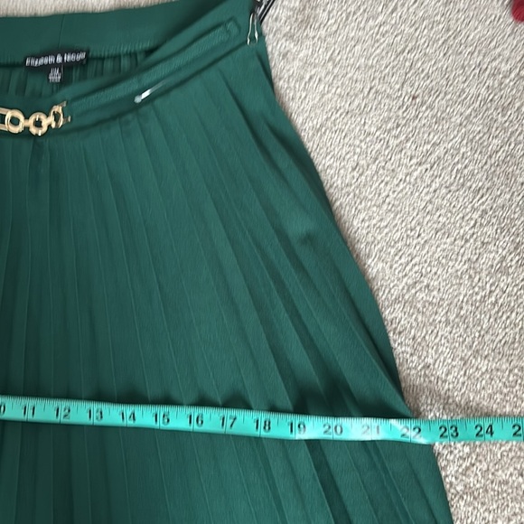 Vintage style green pleated flare skirt Sz Petite M New - Picture 8 of 10